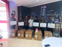 Witel Jatim Timur Serahkan Bantuan Application, Network & Device untuk Sekolah