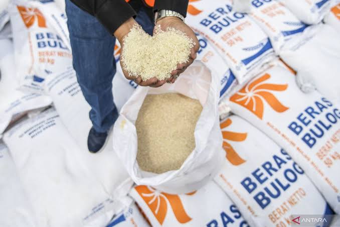 Petani Berterima Kasih kepada Presiden atas Kenaikan Harga Gabah