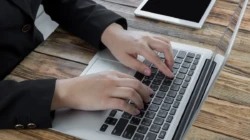 Sewa Laptop Solo: Solusi Terbaik untuk Event dan Acara