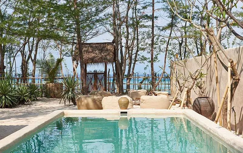 theislandhouses.com – Luxury Private Villa Stay for Intimate Celebrations and Romantic Getaways in Seminyak, Gili, and Bingin Uluwatu