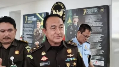 Jampidmil Limpahkan Tersangka Kasus Pengadaan Satelit ke Tim Penuntut