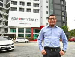 Mahasiswa Ph.D AeU Malaysia Haryanto, Jadi Moderator Seminar Internasional AI di Sektor Bisni