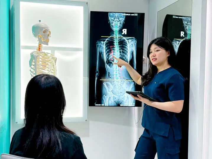 Nyeri Leher, Punggung, atau Pinggang Sering Kambuh? Bisa Jadi Sumbernya dari Tulang Belakang