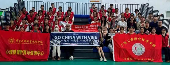 PT VIBE Akademik Bahasa Antarkan Siswa Indonesia Mengikuti Program Belajar Langsung di China