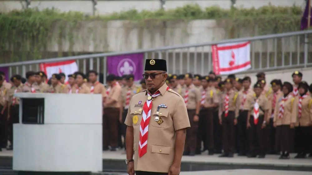 Aksi Gemilang Kak Suprayogie Pimpin Barisan Upacara HSP ke-98: Semarak Lapangan Banteng Bersama Wali Kota Arifin dan Pramuka Jakarta Pusat